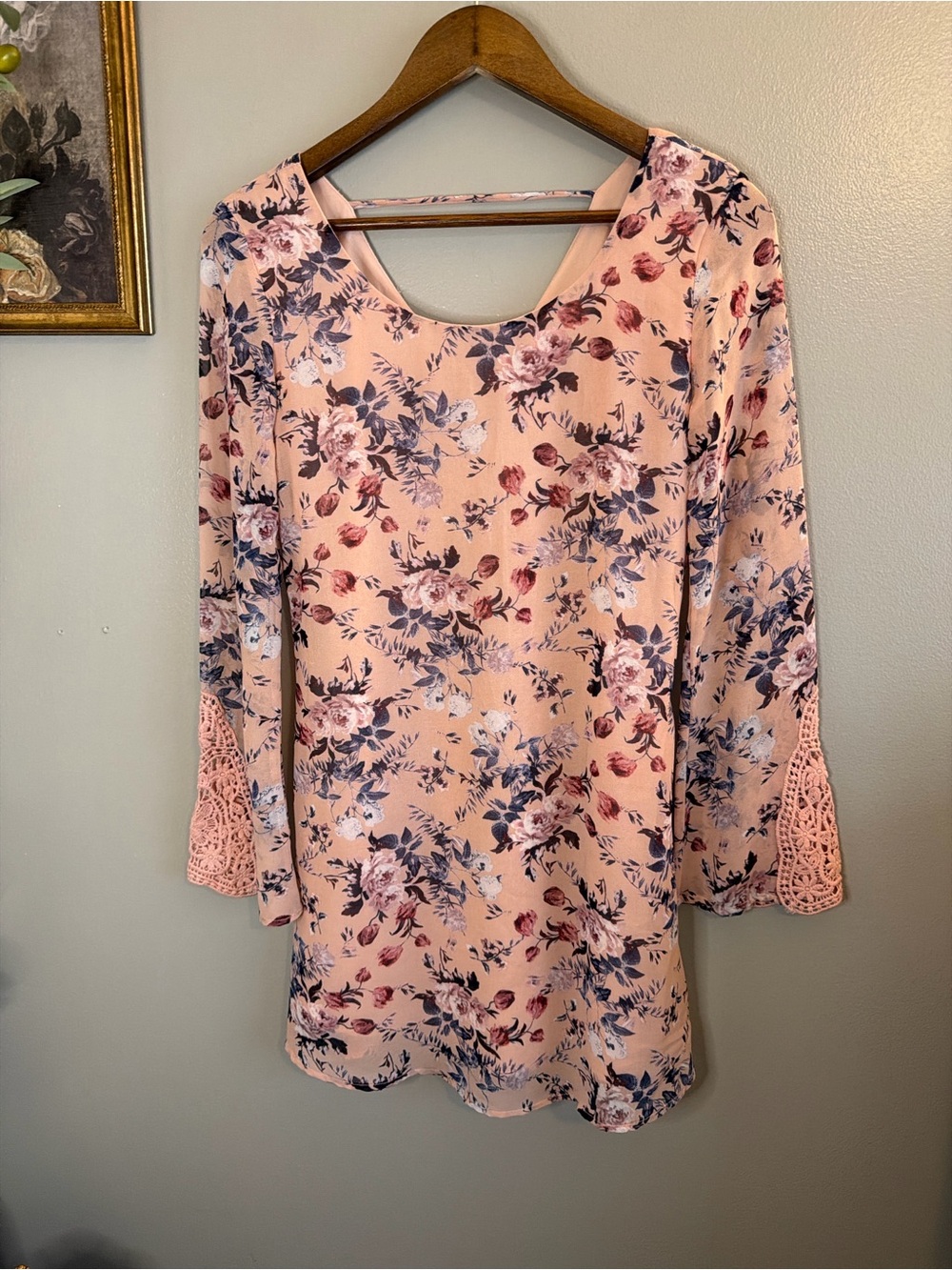 Speechless Floral Blouse XS Pink Crochet Lace Bell Sleeve Boho Cottagecore Tunic - Picture 2 of 9